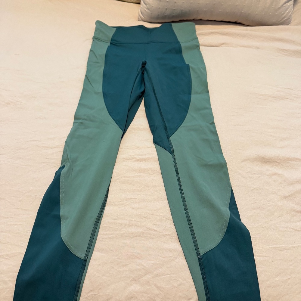 Lululemon Wake & Train Leggings